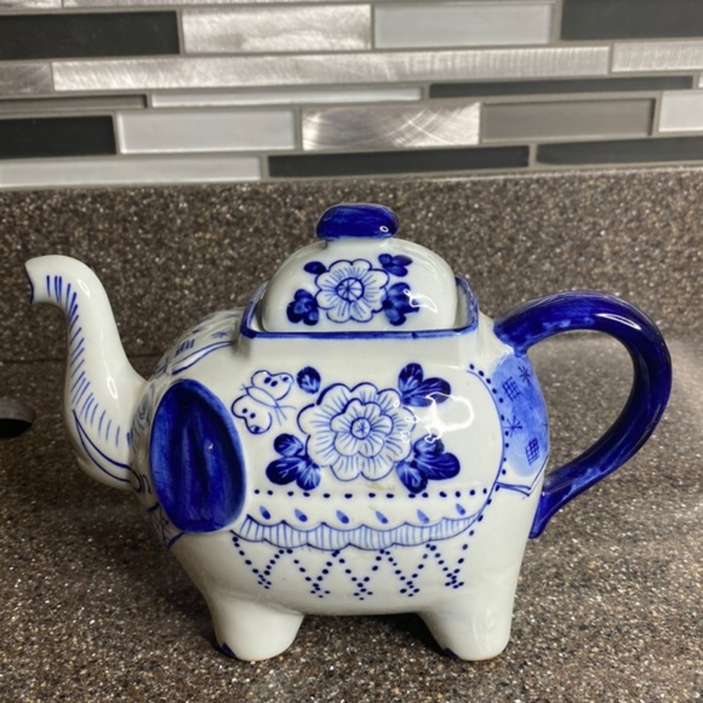 Blue & White Elephant Teapot Ceramic Floral Novelty Animal Decor